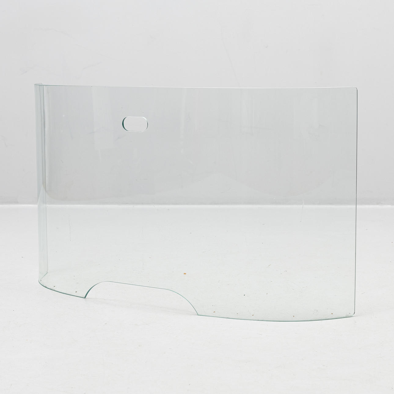 BRASSKÄRM, glas, Patrick Prey, Paris, Frankrike, samtida.