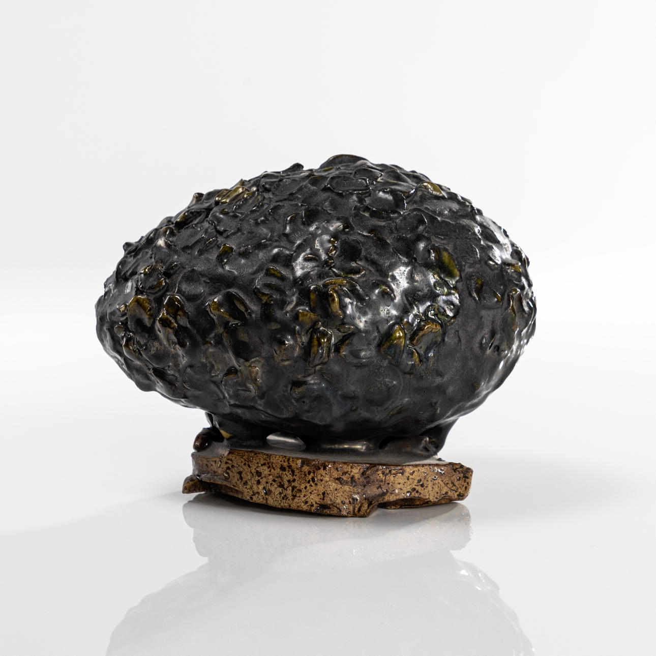 OIDENTIFIERAD KONSTNÄR. skulptur, glaserat stengods.