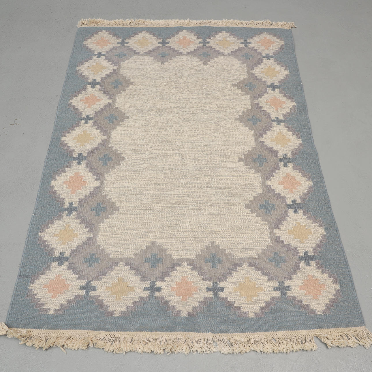 RUG, Röllakan, approx. 145x203 cm.