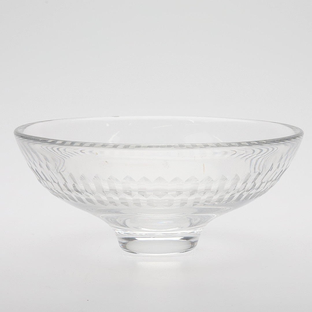 BOWL. Glass, signed Orrefors.