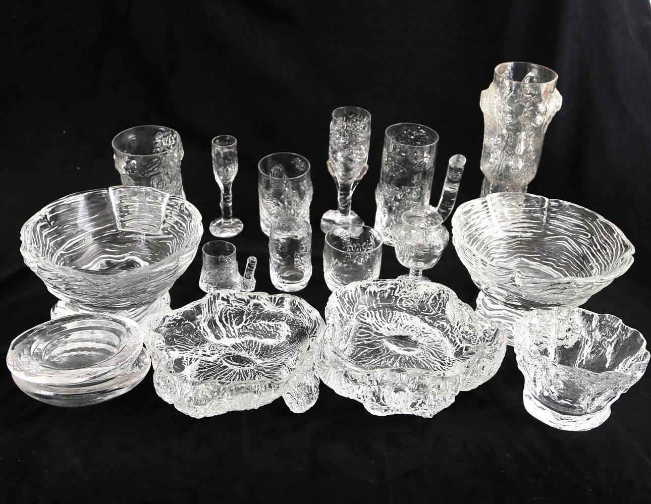 GLASSERVIS, 98 delar, "Björkstubbe", Eugen Montelin, Hyllinge.