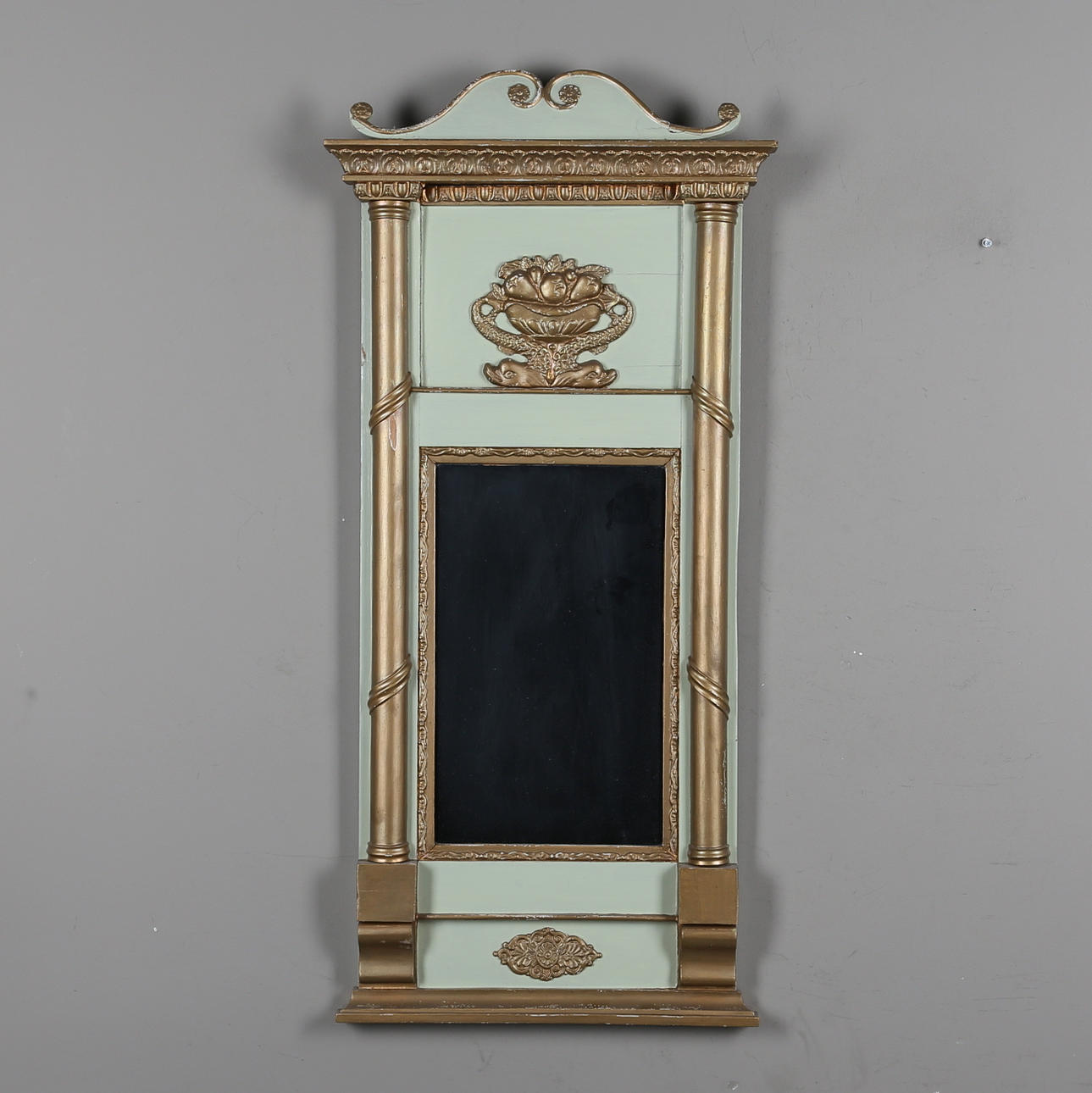 SPEGEL, empirestil, omkring år 1900.
