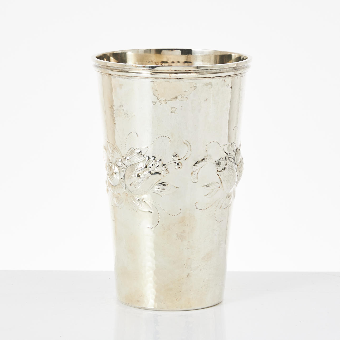 BEAKER, silver, Råström, MGAB 1982.