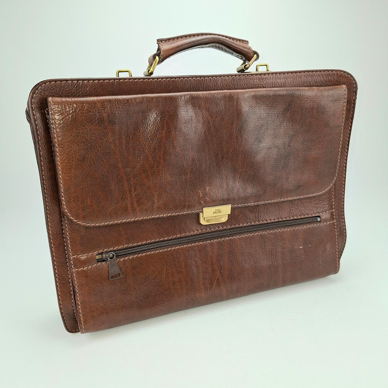 BRIEFCASE, leather, The Bridge, Italy.