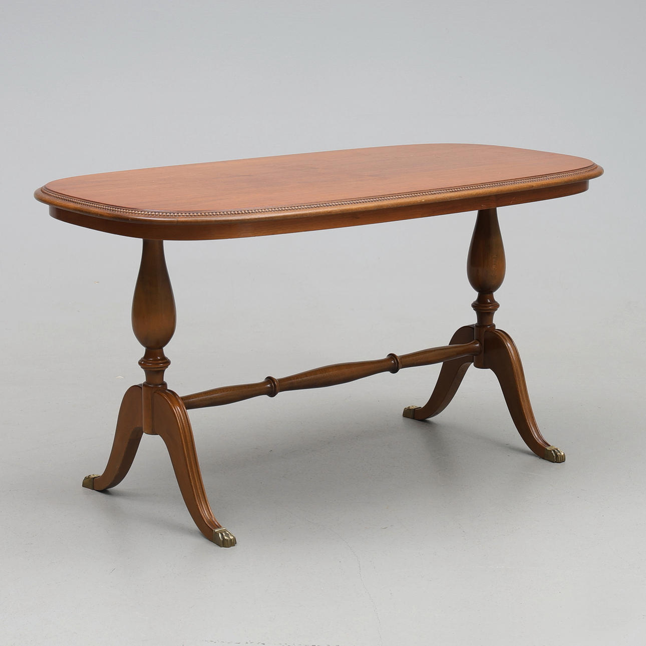 SOFFBORD. Engelsk stil, 1900-tal.