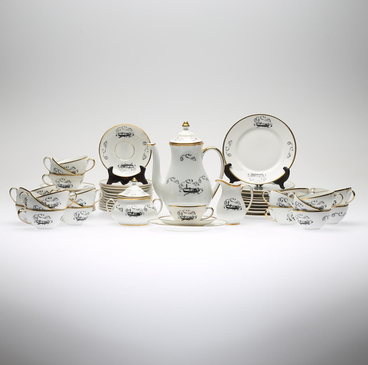 KAFFESERVIS, 34 delar, Karlskrona Porslinsfabrik, 1900-talets mitt.