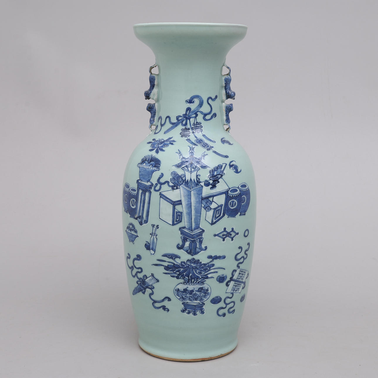 FLOOR VASE, CHINA, 20TH CENTURY.