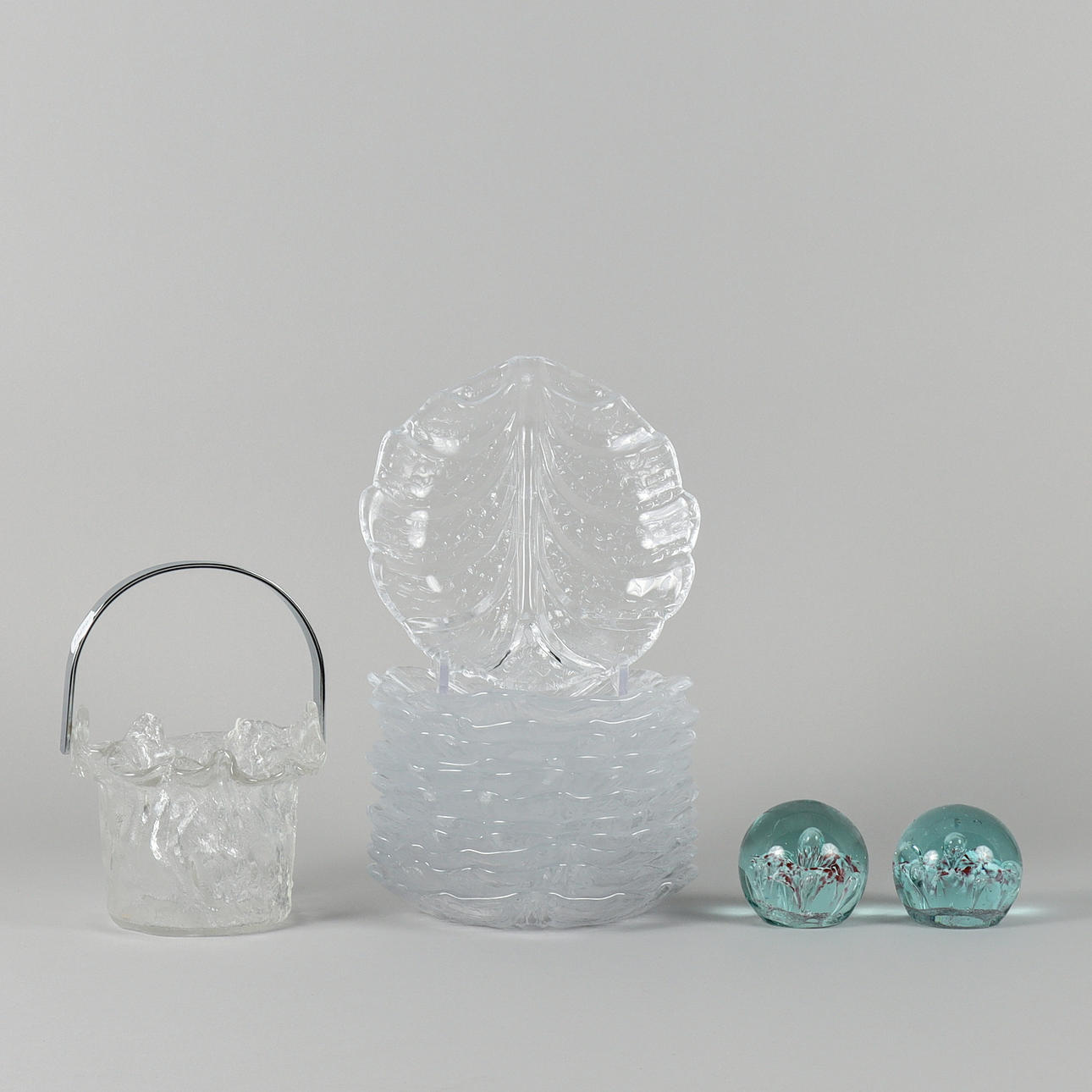 GLASS OBJECTS.