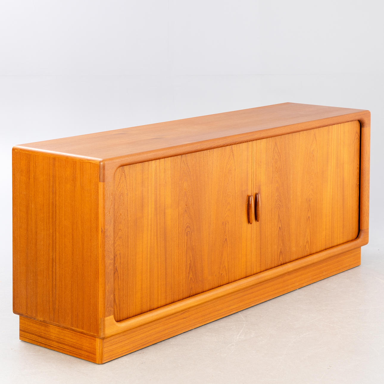 Dyrlund, sideboard with tambour doors.