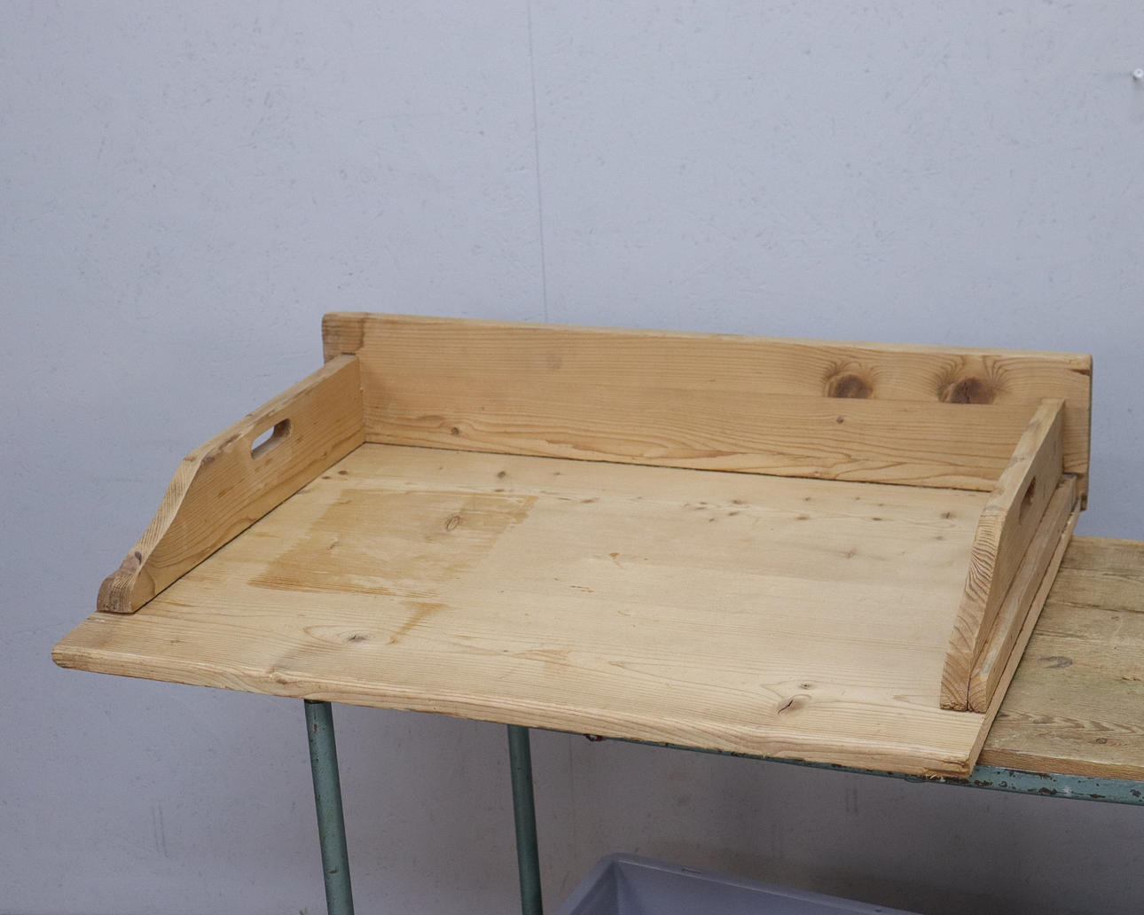 DOUGH TROUGH, pine, folk art.