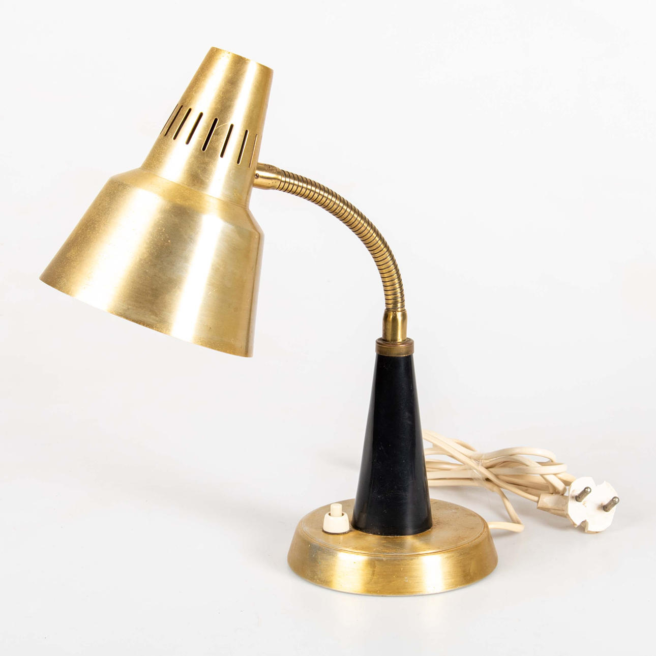 TABLE LAMP. Gemi, 1960s.