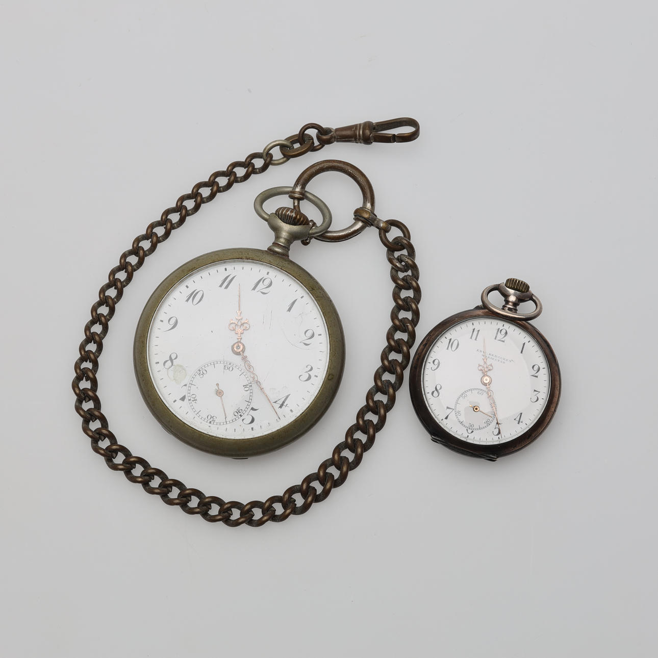 POCKET WATCHES 2 pieces.
