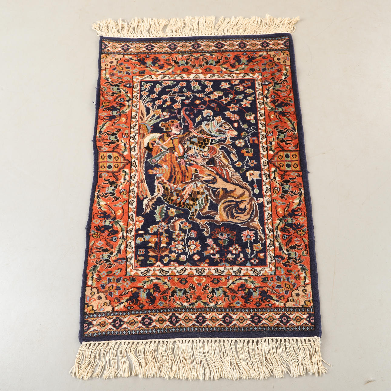 WALL HANGING, Suraj, 99 x 64 cm.