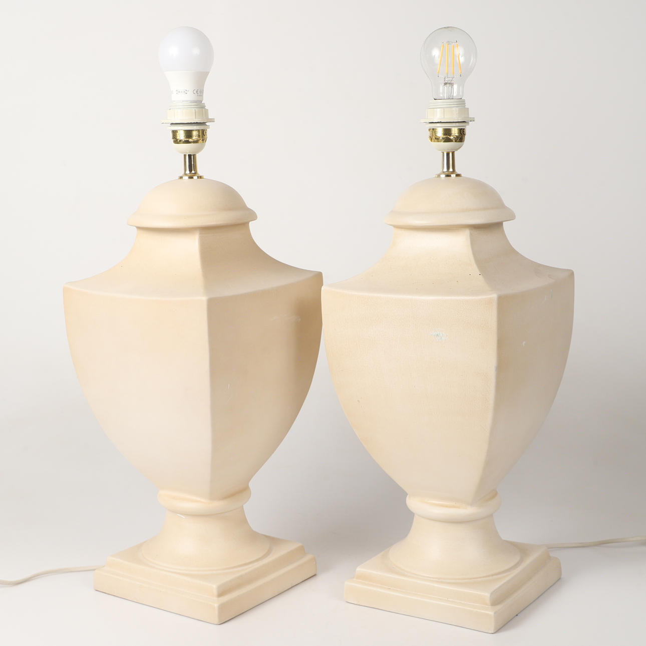 TABLE LAMPS, 1 pair, plaster, Ilva.