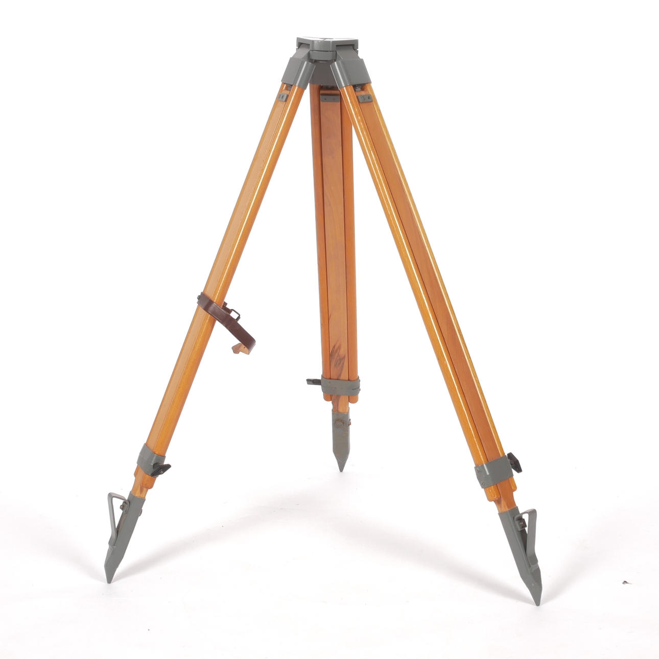 TRIPOD FOR SPOTTING SCOPE.