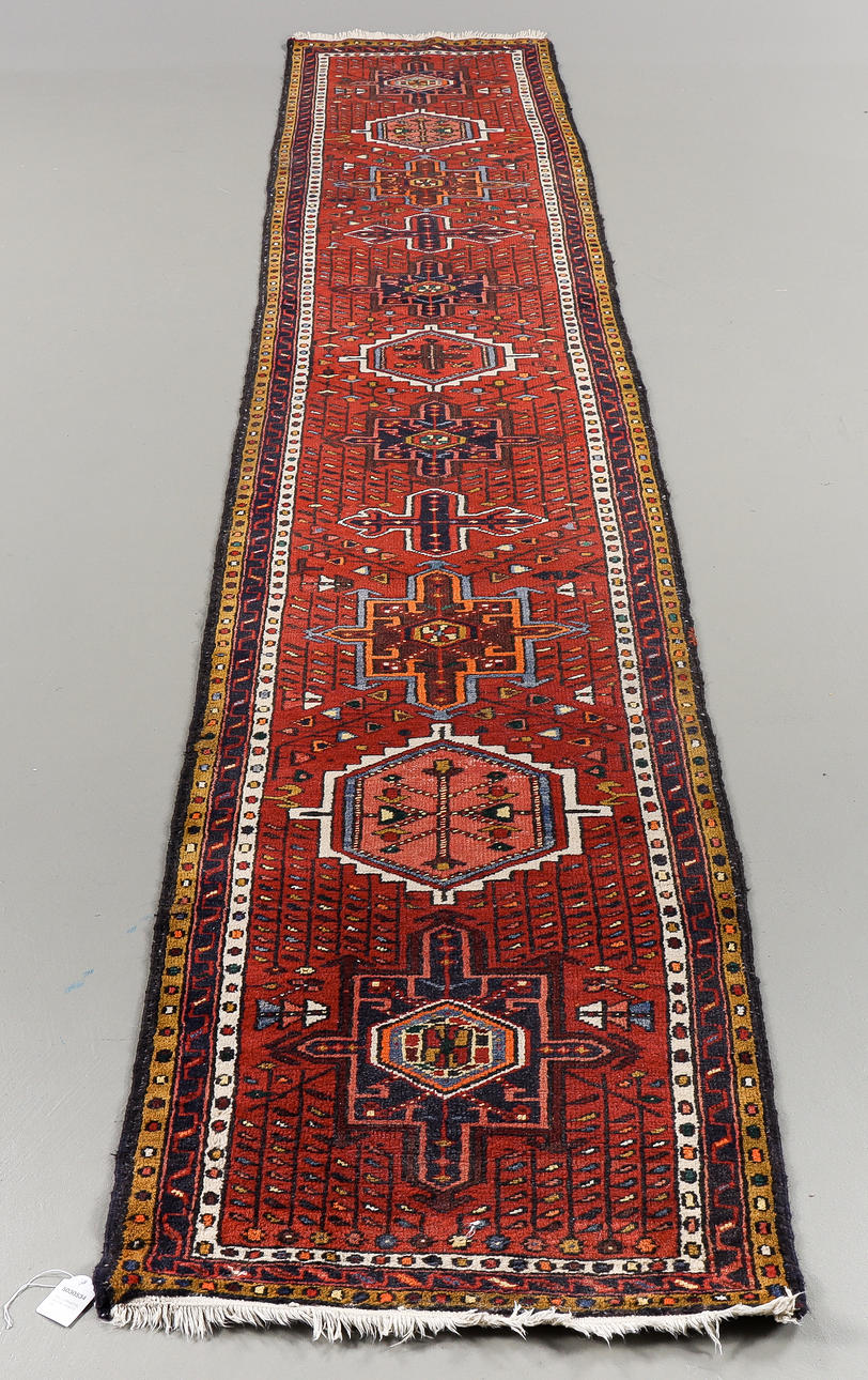 GALLERY CARPET Persian, 448x75 cm.