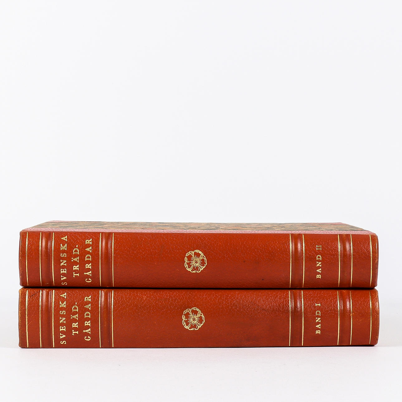 BÖCKER Svenska Trädgårdar I-II.