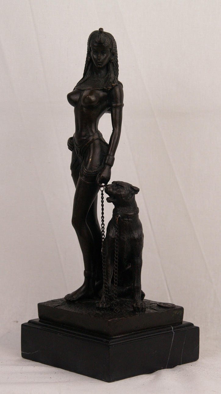 EGYPTISK DROTTNING MED PANTHE - BRONS.