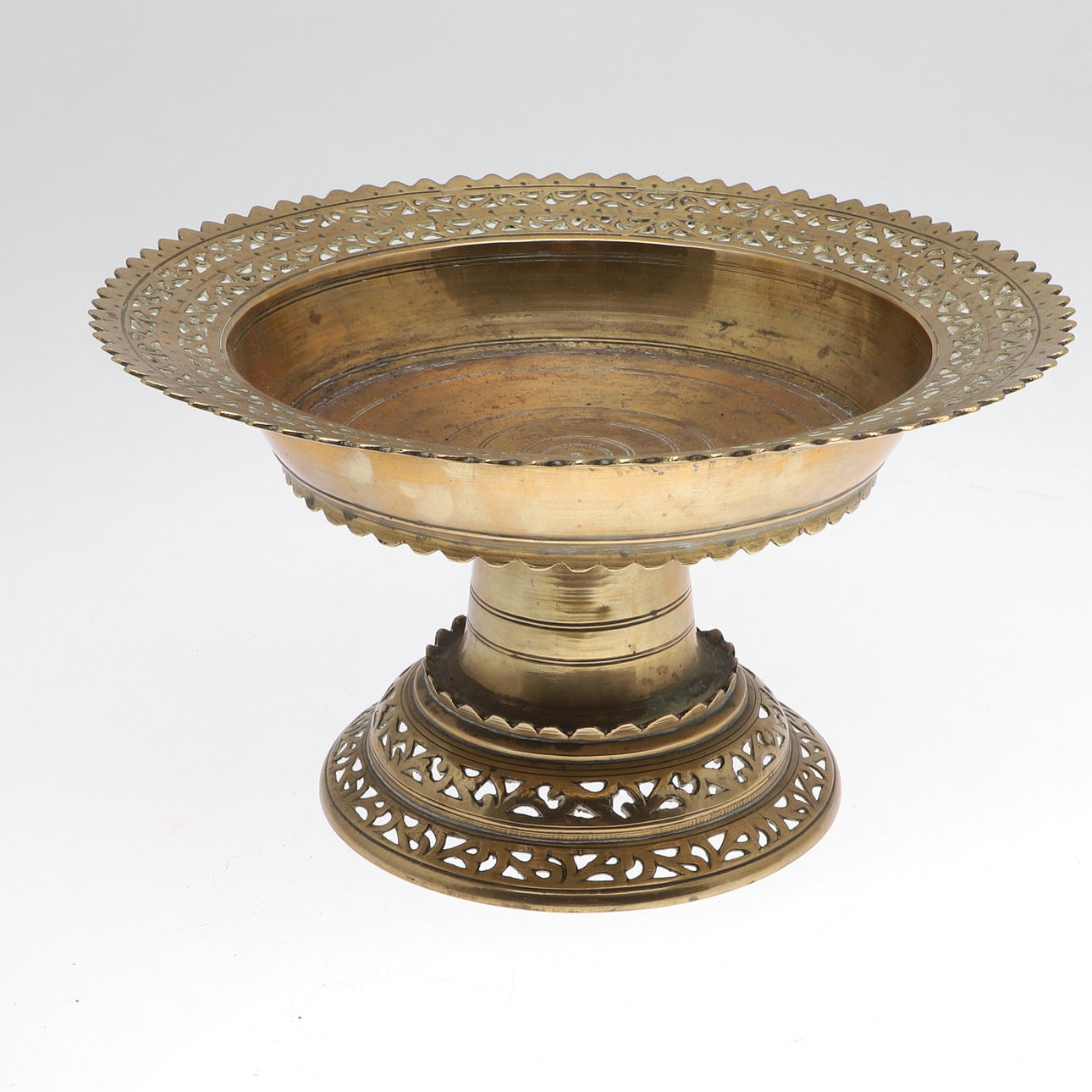 FAR EASTERN BRASS TAZZA.