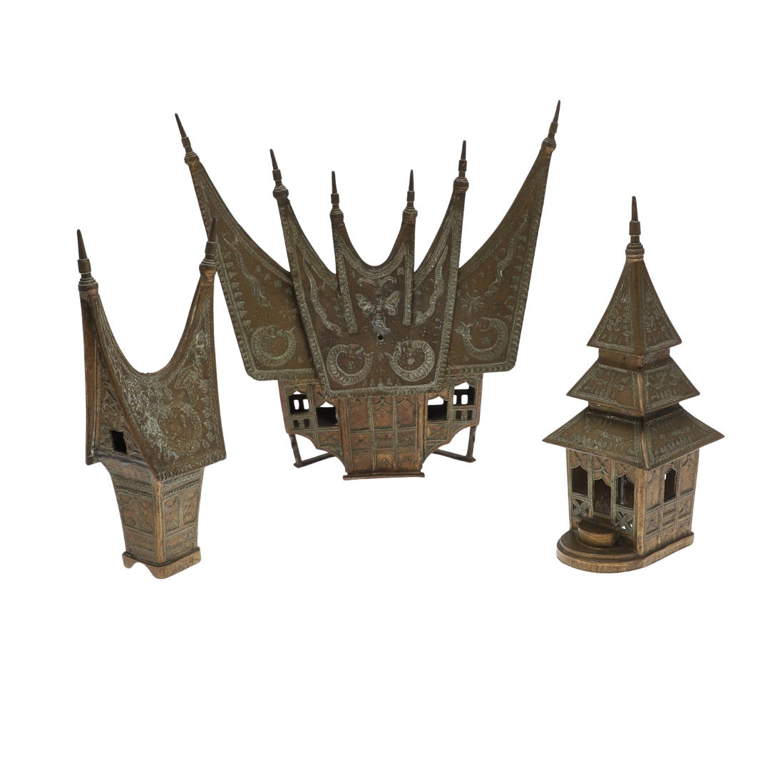 FAR EASTERN SUMATRAN MODEL PALACE & MODEL BUILDINGS.