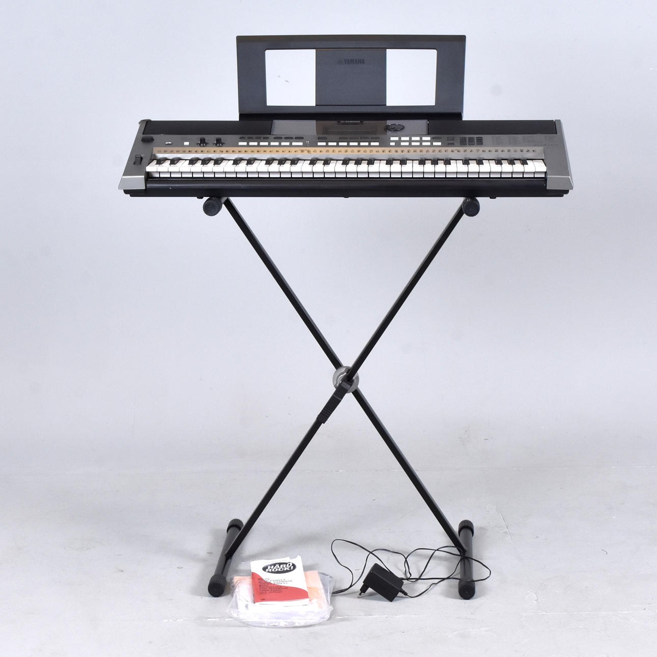 KEYBOARD, Yamaha PSRE 443.