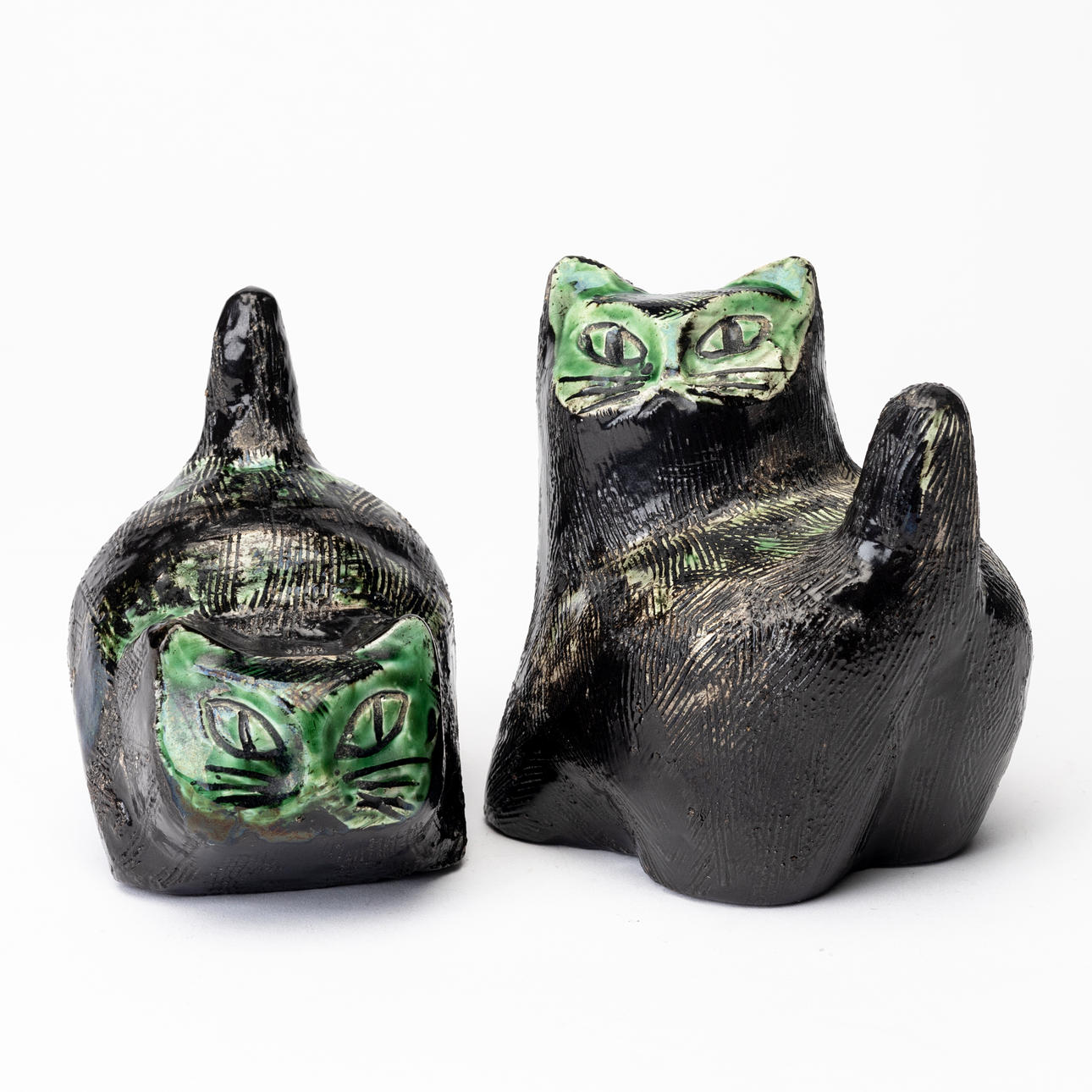 GÖRAN ANDERSSON. Figurines, 2 pcs, cats, stoneware, stamp signed, Upsala-Ekeby.