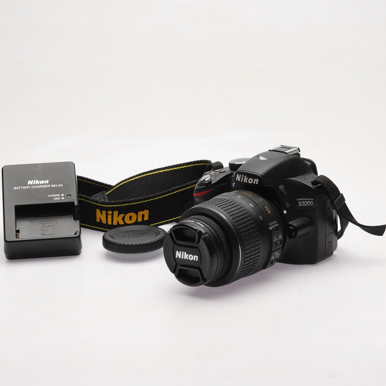 DIGITALKAMERA, Nikon, D3200.