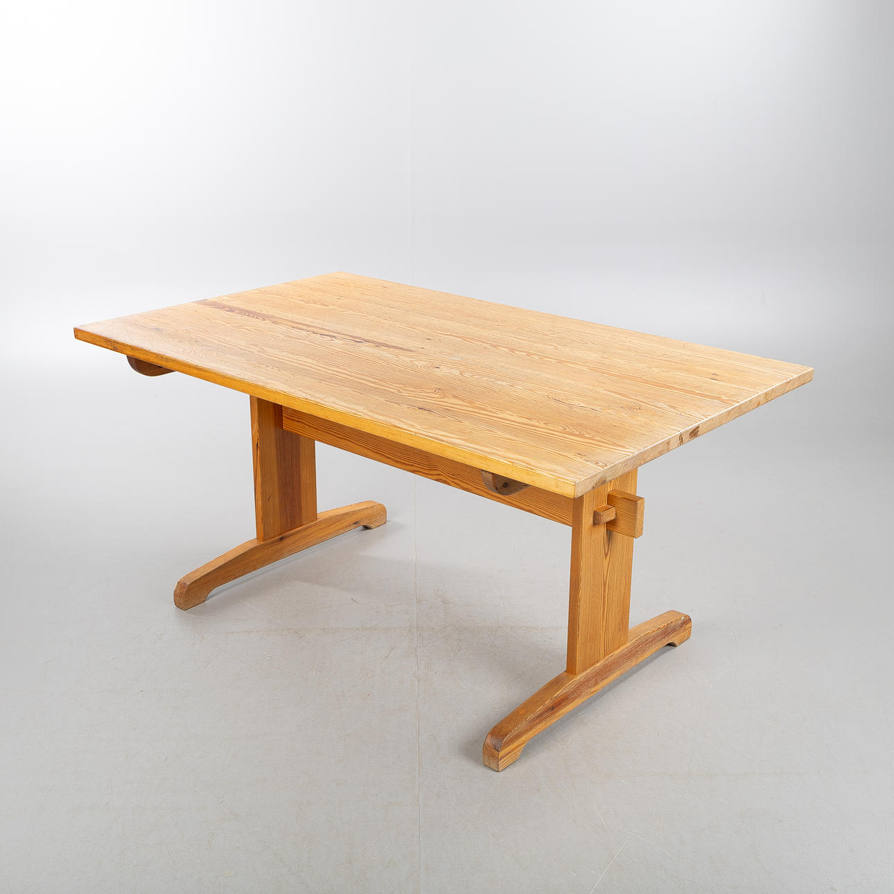 KARIN MOBRING. Dining table "Skagen", pine, Ikea, 1973/74.