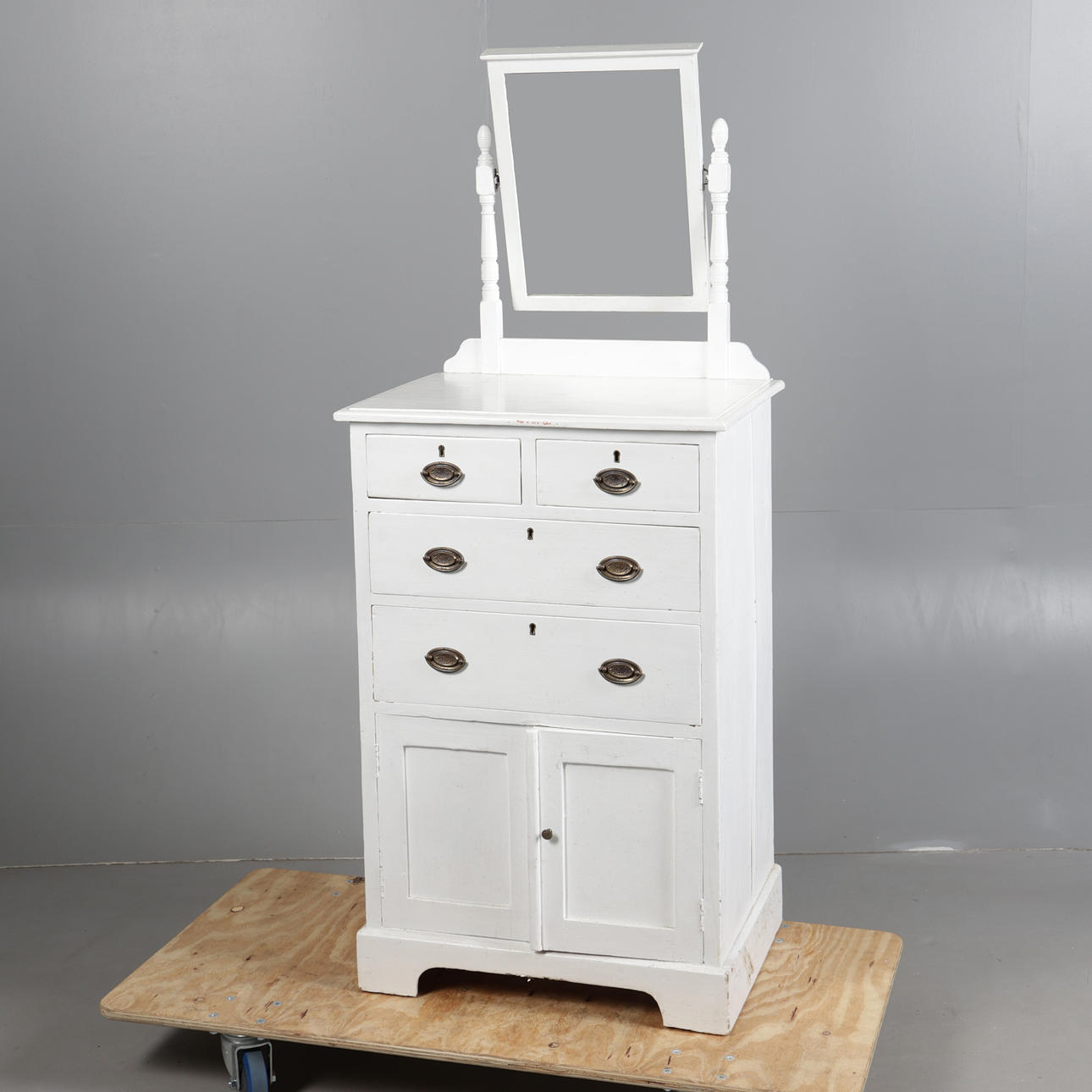 A PAINTED PINE DRESSING TABLE.