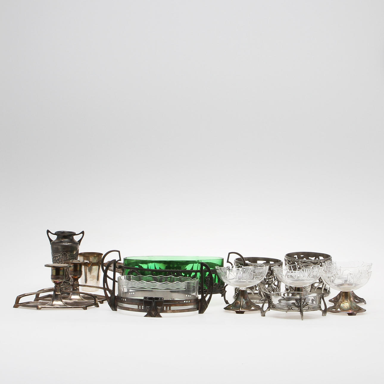 DIVERSE, 14 delar, WMF och nysilver.