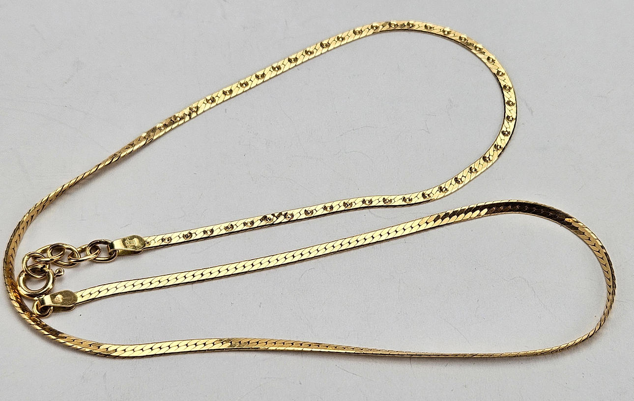 COLLIER, guld, 18K, vikt ca. 6,7 gram.