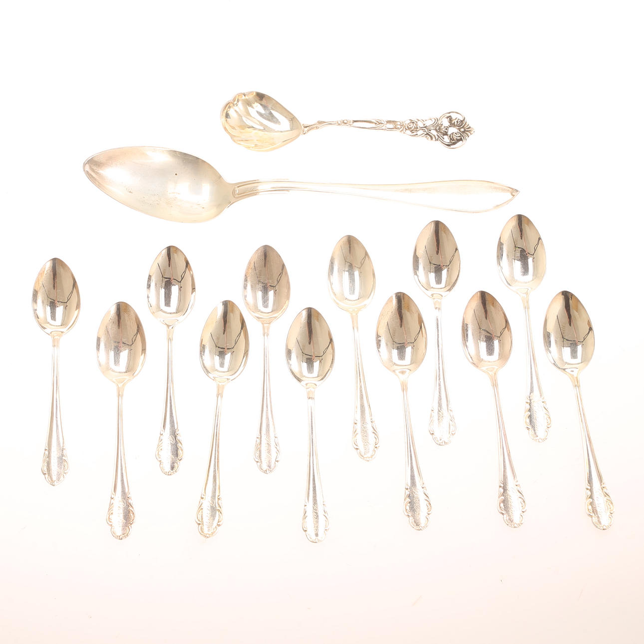 SPOONS, 14 pieces, silver.