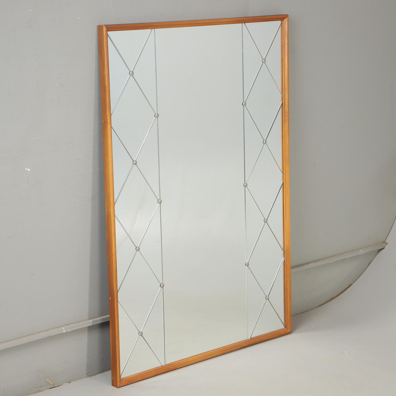 MIRROR, beech, Swedish modern, 1940s.