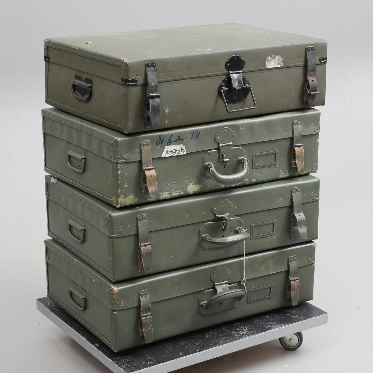 MILITÄRA VÄSKOR, 4 st, 1900-tal.