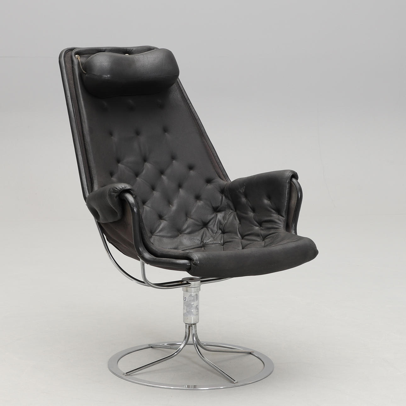 BRUNO MATHSSON. ARMCHAIR, "Jetson", DUX.
