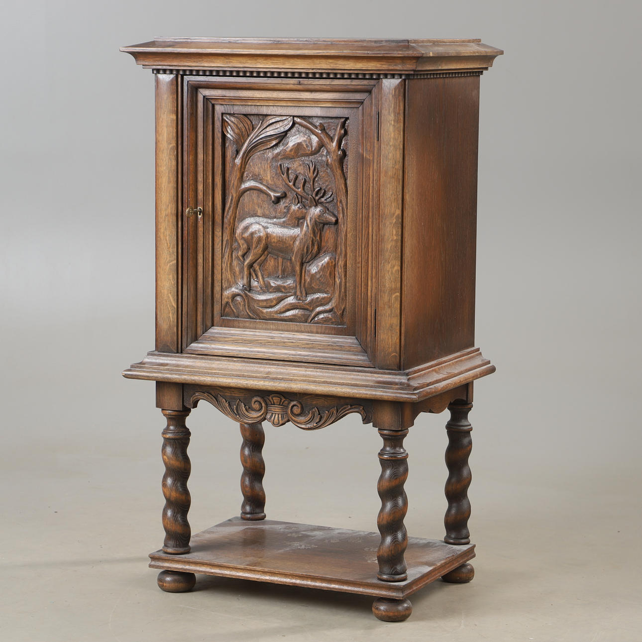 CABINET, carved oak, Baroque style.