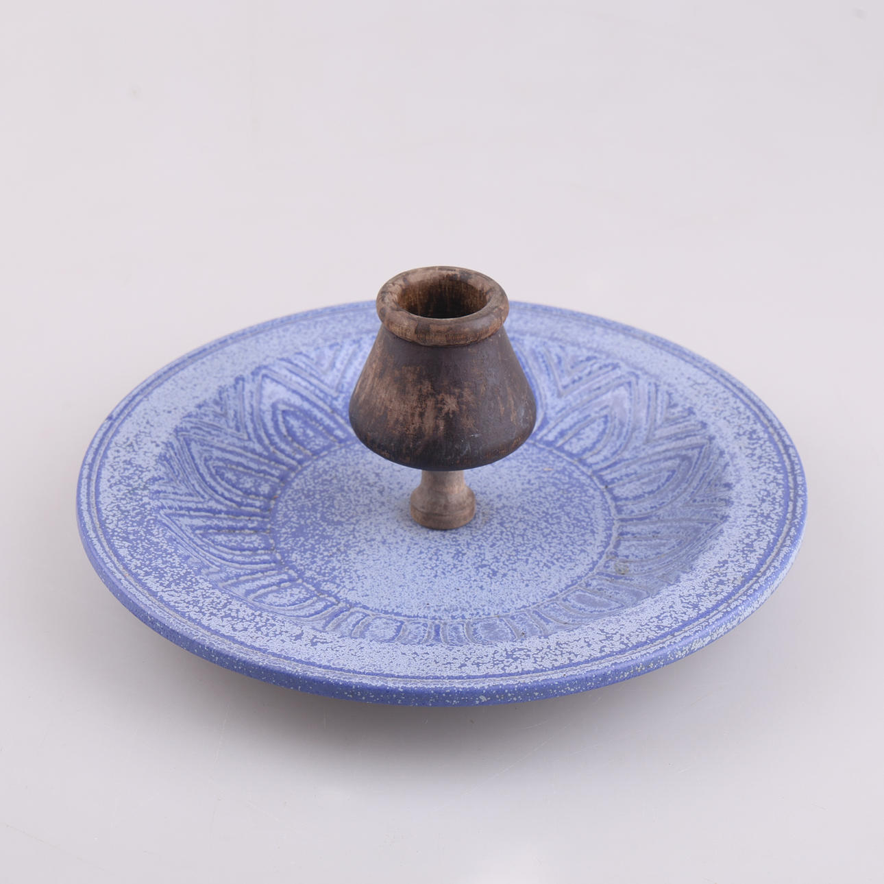 GUNNAR NYLUND. Candlestick with tray, stoneware, signed, Rörstrand.