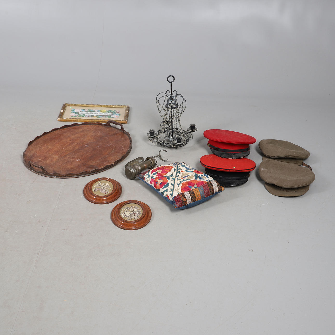 ASSORTED 19TH CENTURY AND LATER MISCELLANEOUS ITEMS.