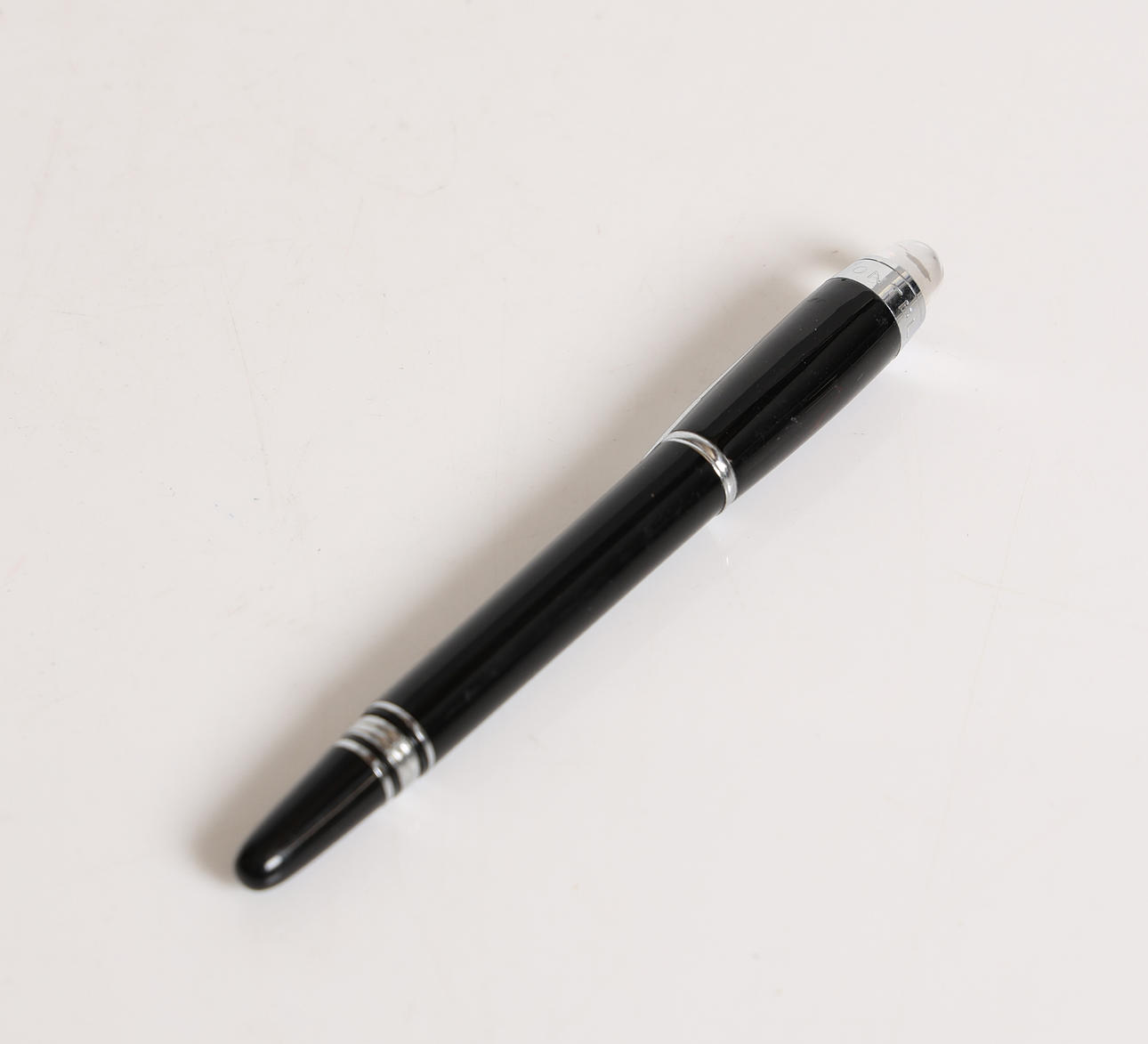 A MONTBLANC STARWALKER LINE ROLLERBALL PEN.