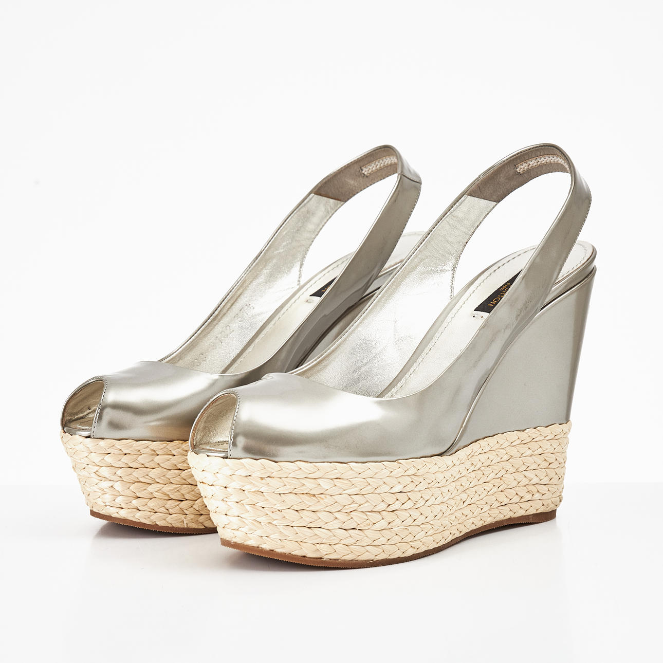 LOUIS VUITTON, pumps, size 37 1/2.