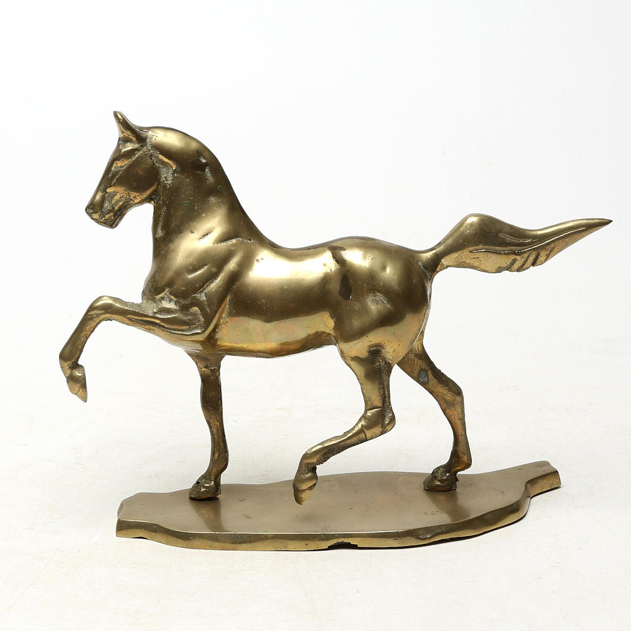 HORSE SCULPTURE, brass.