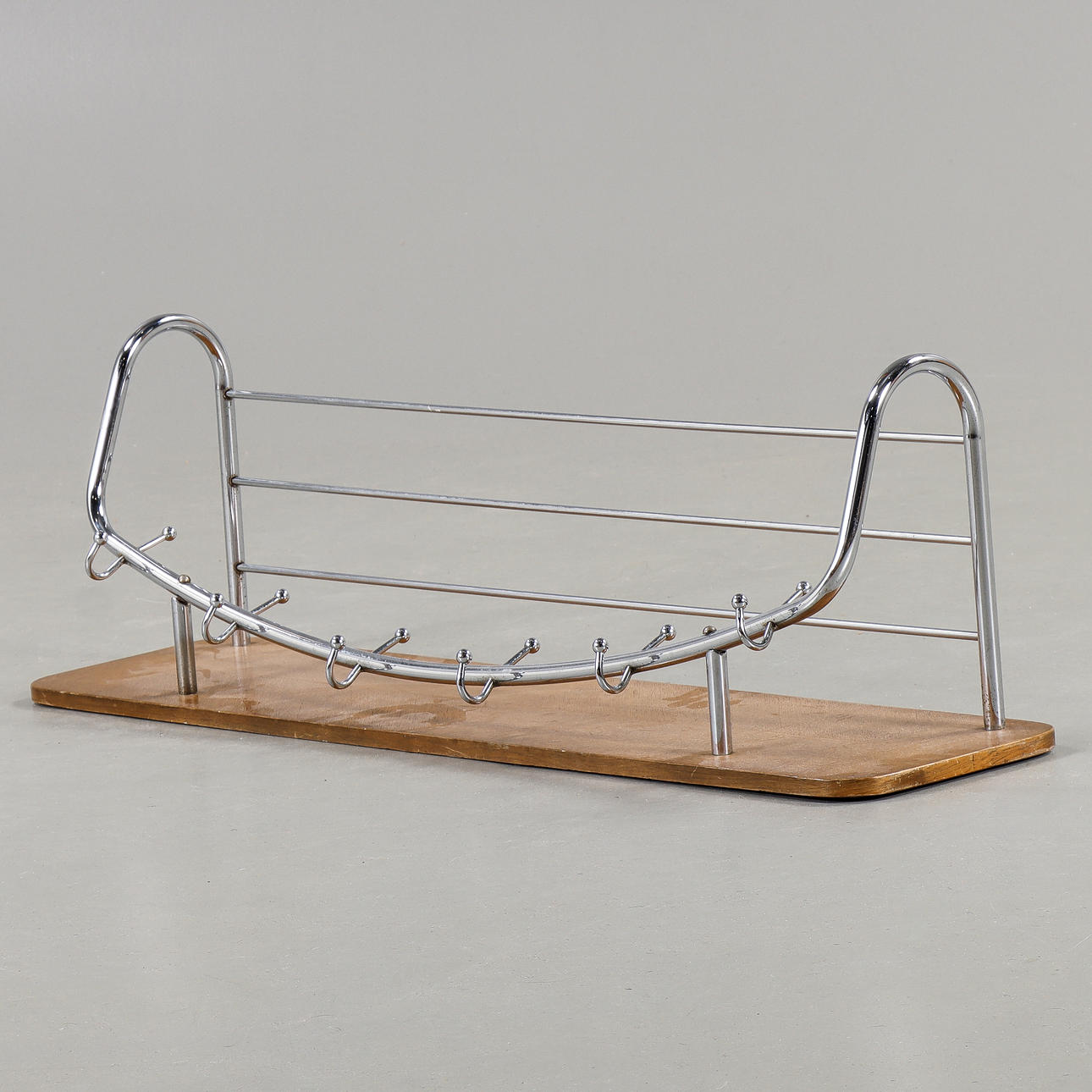 HAT RACK, mid-20th century.