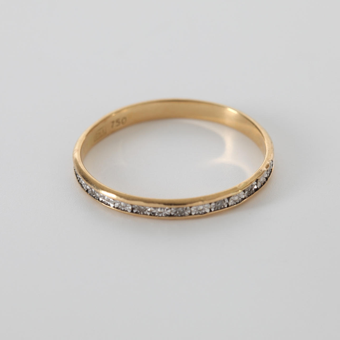 ALLIANCE RING, 18K red and white gold.