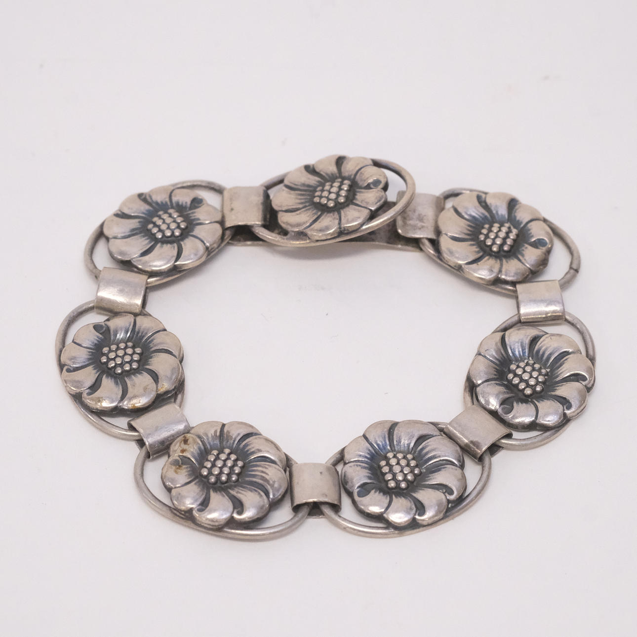 ARMBAND, SILVER, I SÄLLSTRÖM, MALMÖ.