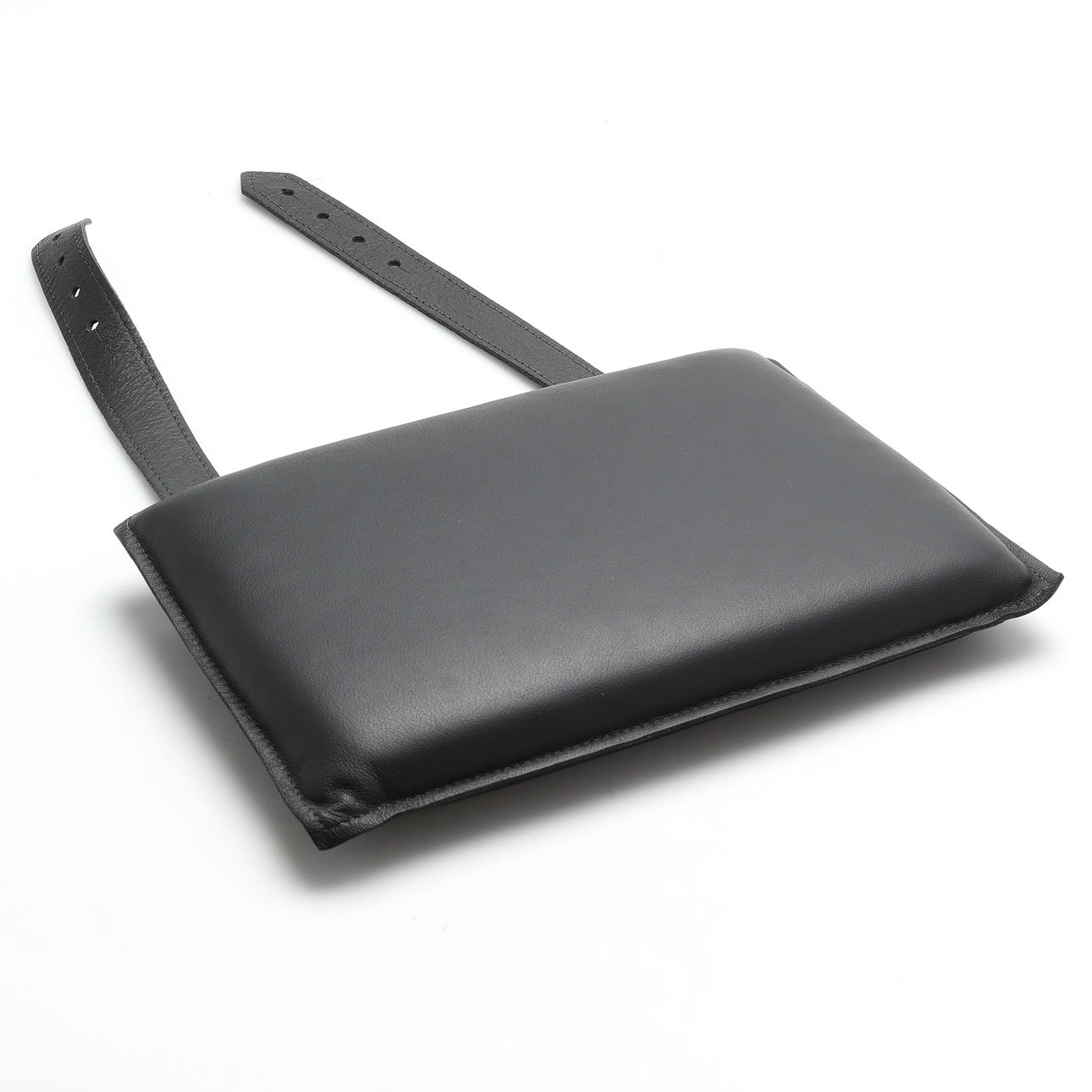 HEADREST, for Lamino.