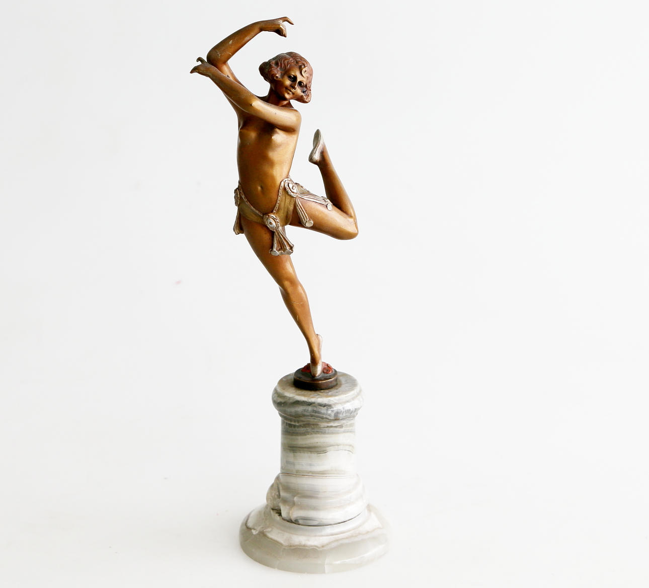 BRUNO ZACH. Bronsfigur, 1900-talets första hälft.