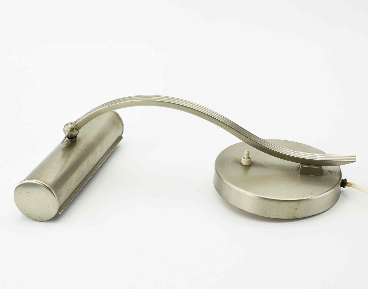 LAMP, Functionalism, 1930s.