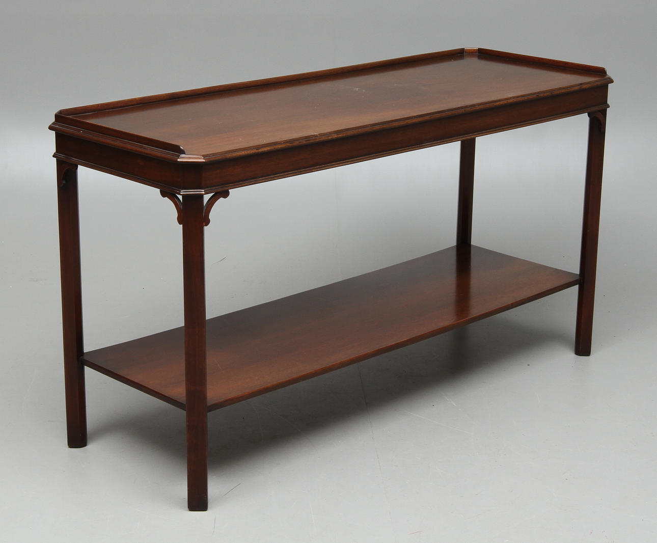 SIDEBOARD, engelsk stil, 1900-tal.