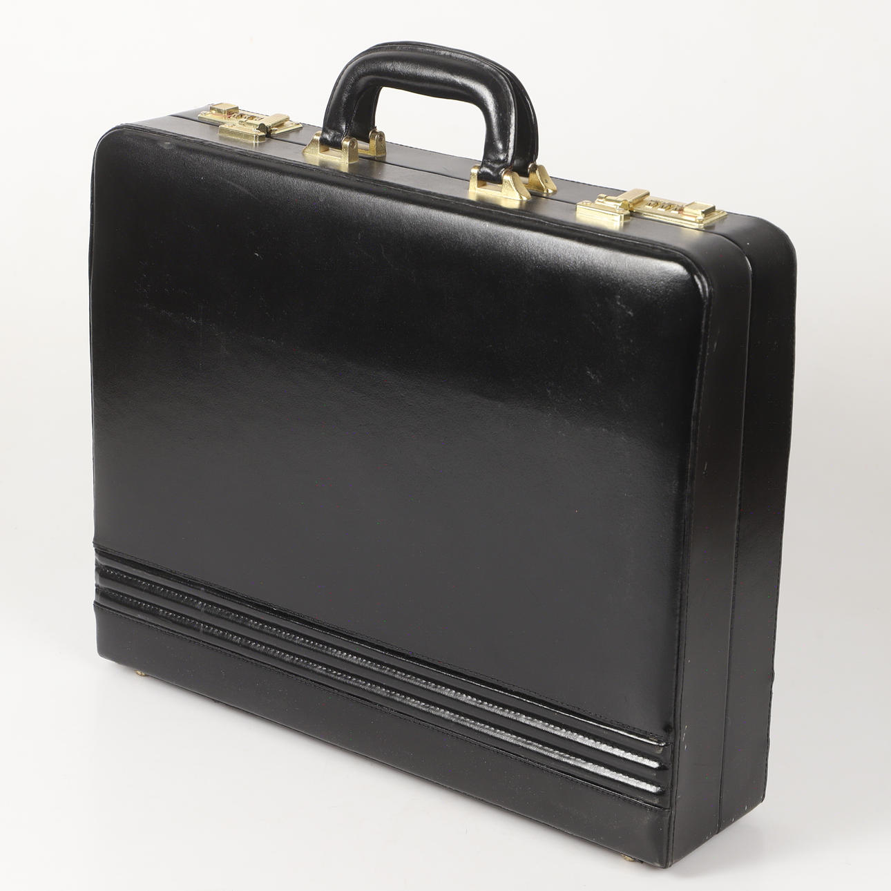 BRIEFCASE, leather, late 20th century.