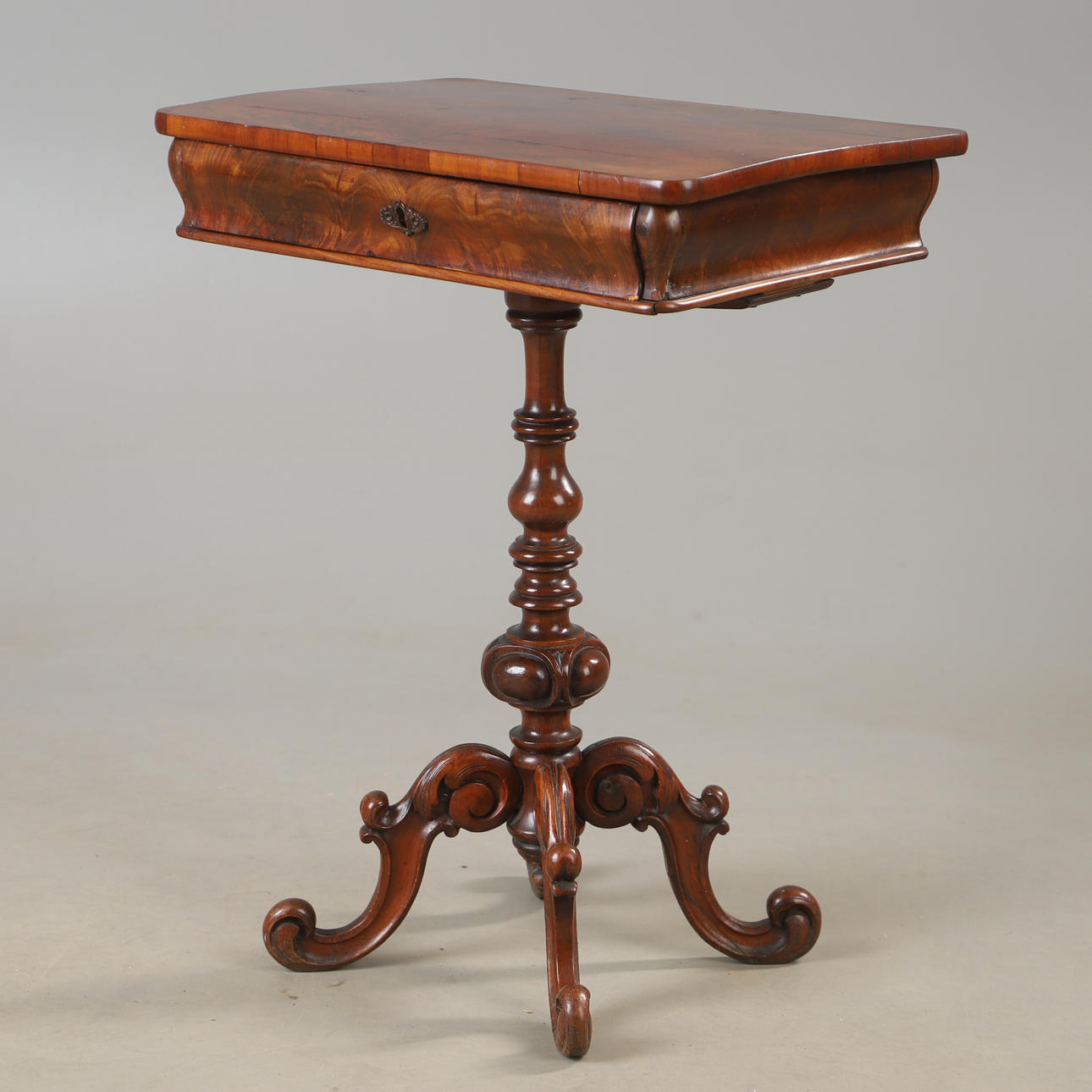 SEWING TABLE, mahogany, Neo-Rococo.